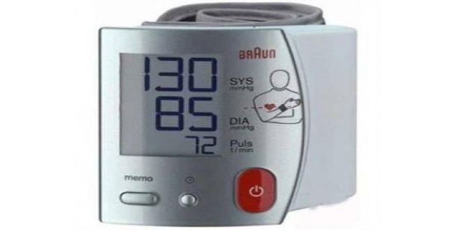 Braun BP 1700 Bilekten Tansiyon Ölçme Aleti